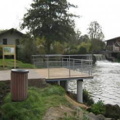 Le ponton de la fosse du moulin bientôt baptisé...